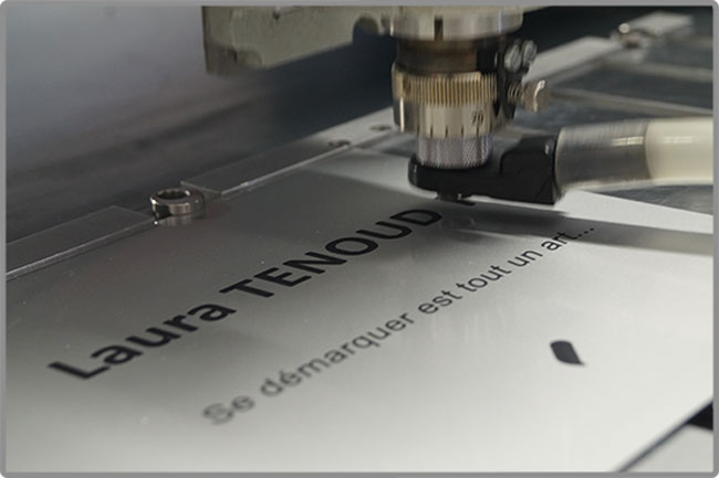 Gravure de la plaque pour L. Tenoudji